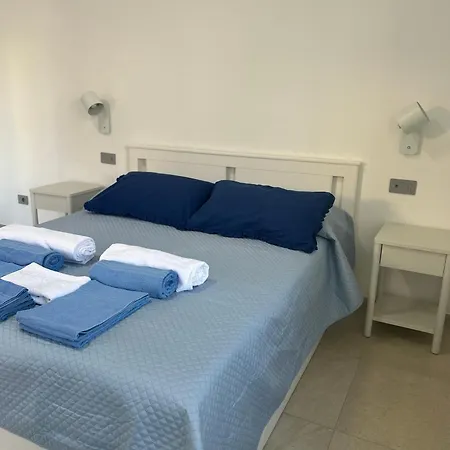 Taylor House 3*